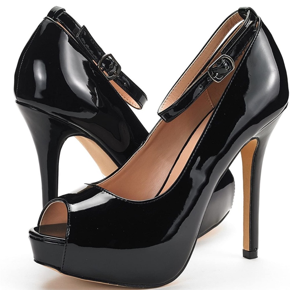 NWT 🔥 DREAM PAIRS black patent look